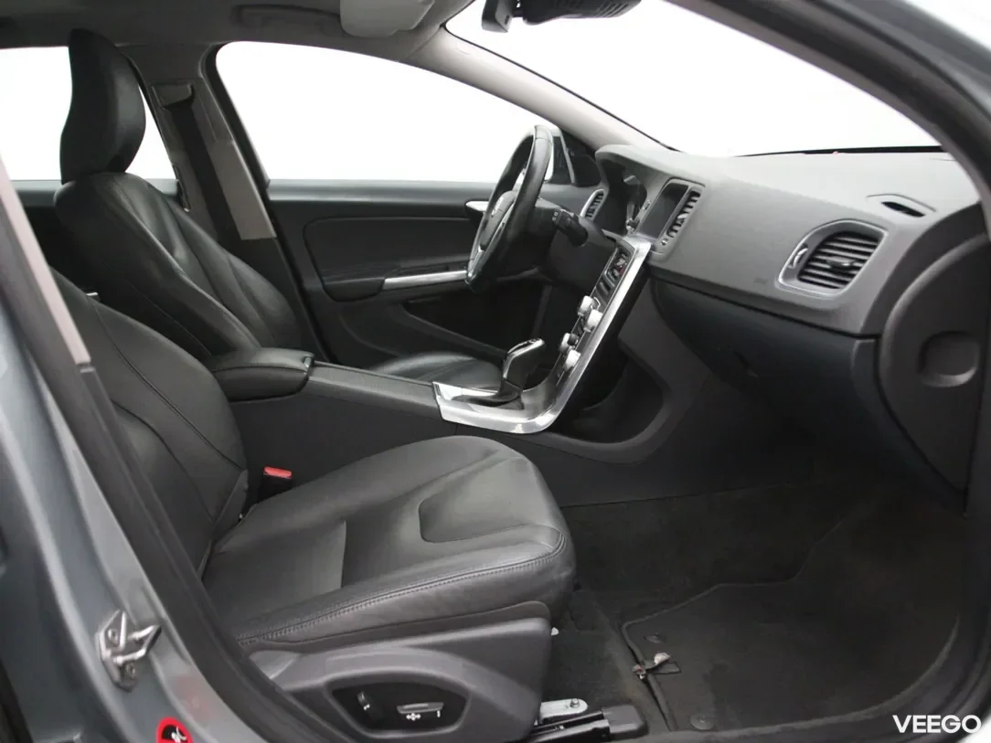 Volvo v60-cross-country 2 140kW