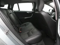 Volvo v60-cross-country 2 140kW thumbnail