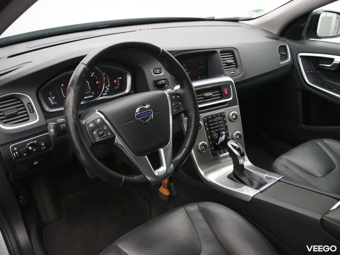 Volvo v60-cross-country 2 140kW