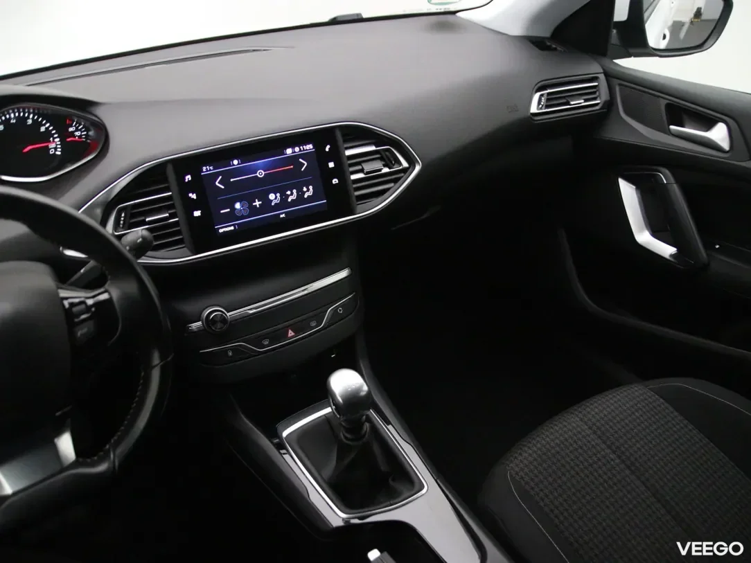 Peugeot 308 1.2 81kW