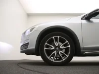 Volvo v60-cross-country 2 140kW thumbnail