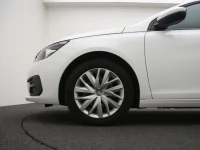 Peugeot 308 1.2 81kW thumbnail