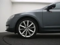 Skoda Octavia 2 110kW thumbnail