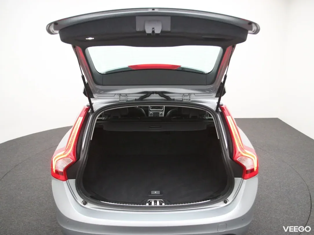 Volvo v60-cross-country 2 140kW