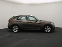 BMW X1 2 105kW thumbnail