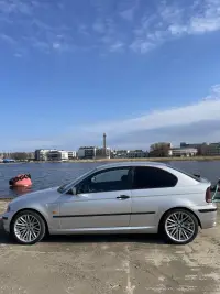 BMW 320 E46 compact 2.0 110kW thumbnail