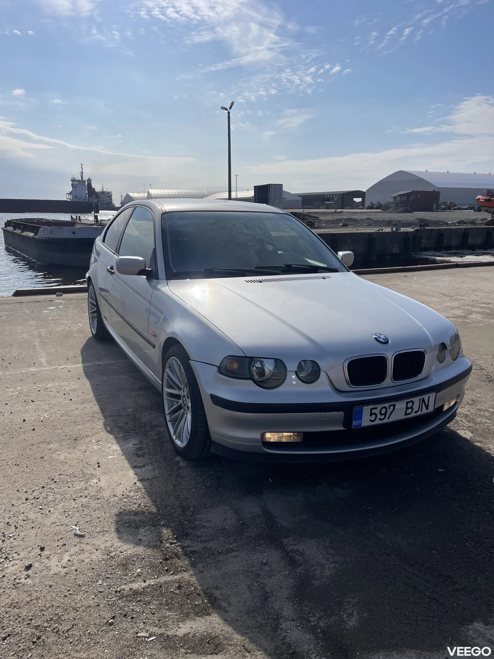 BMW 320 E46 compact 2.0 110kW