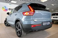 Volvo XC40 H&K R-DESIGN INTELLI SAFE MY23 1.5 95kW thumbnail