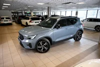 Volvo XC40 H&K R-DESIGN INTELLI SAFE MY23 1.5 95kW thumbnail