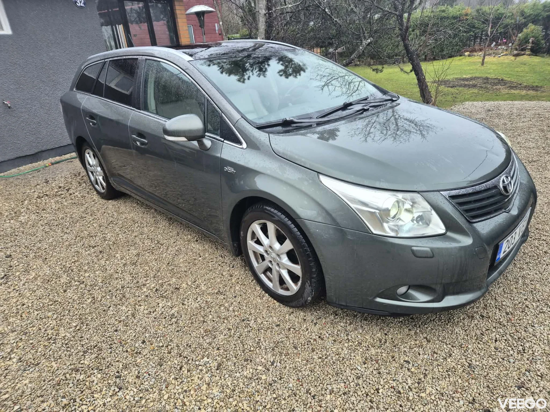 Toyota Avensis 2.2 130kW