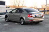 Skoda Octavia 1.8 132kW thumbnail
