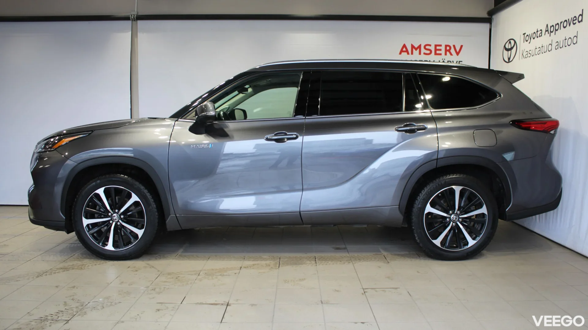 Toyota Highlander Premium AWD 2.5 140kW
