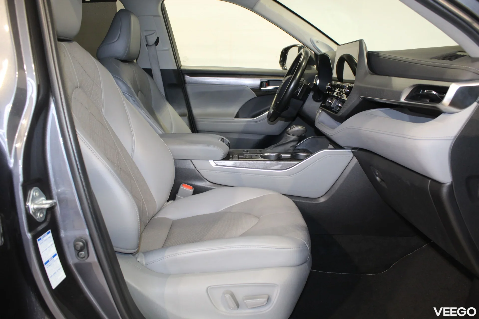 Toyota Highlander Premium AWD 2.5 140kW