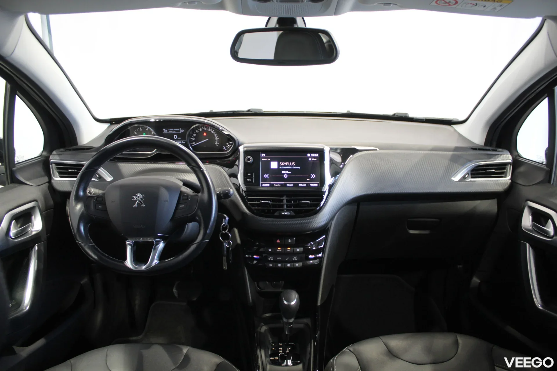 Peugeot 2008 Allure PureTech 1.2 81kW