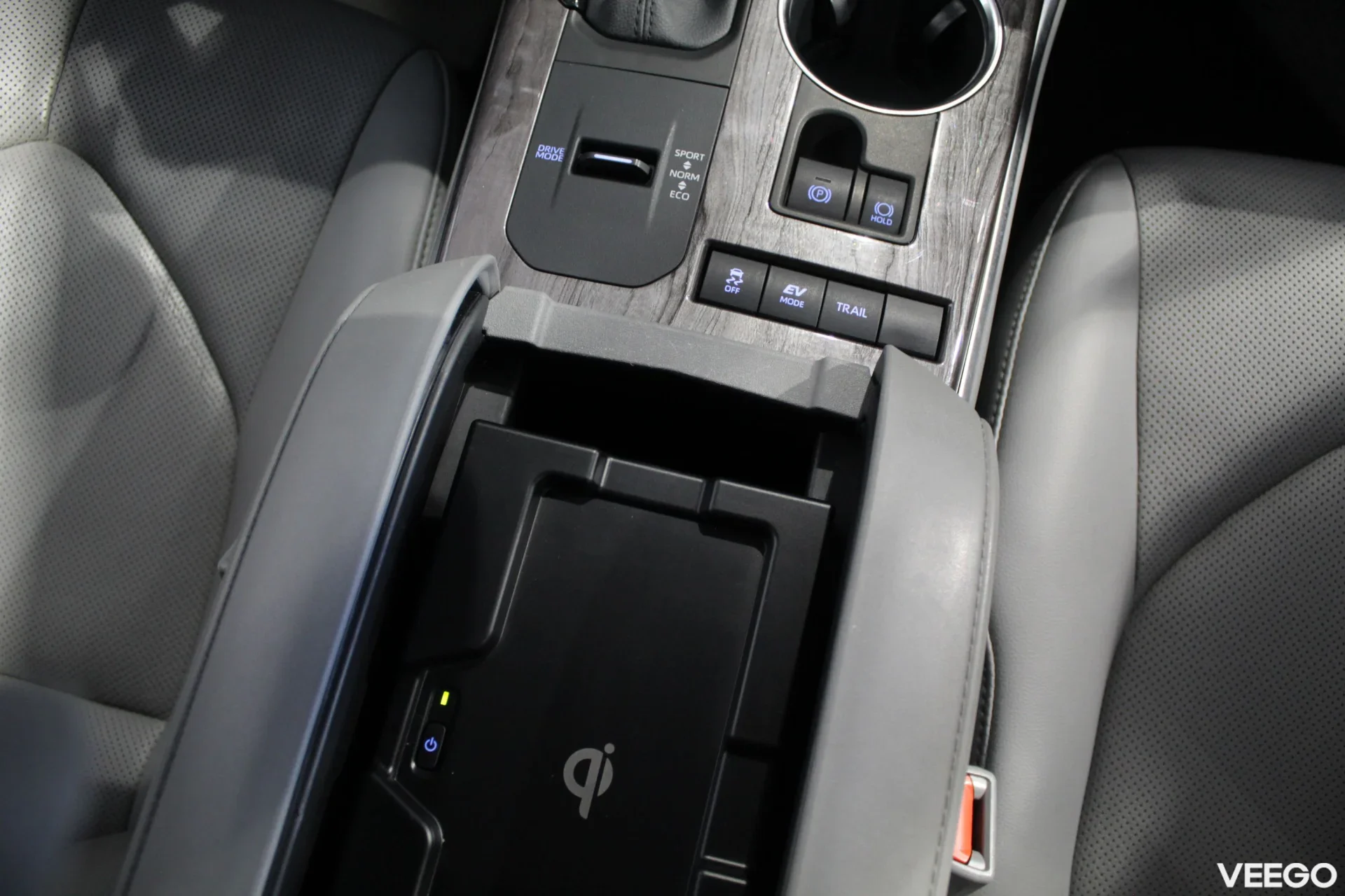 Toyota Highlander Premium AWD 2.5 140kW