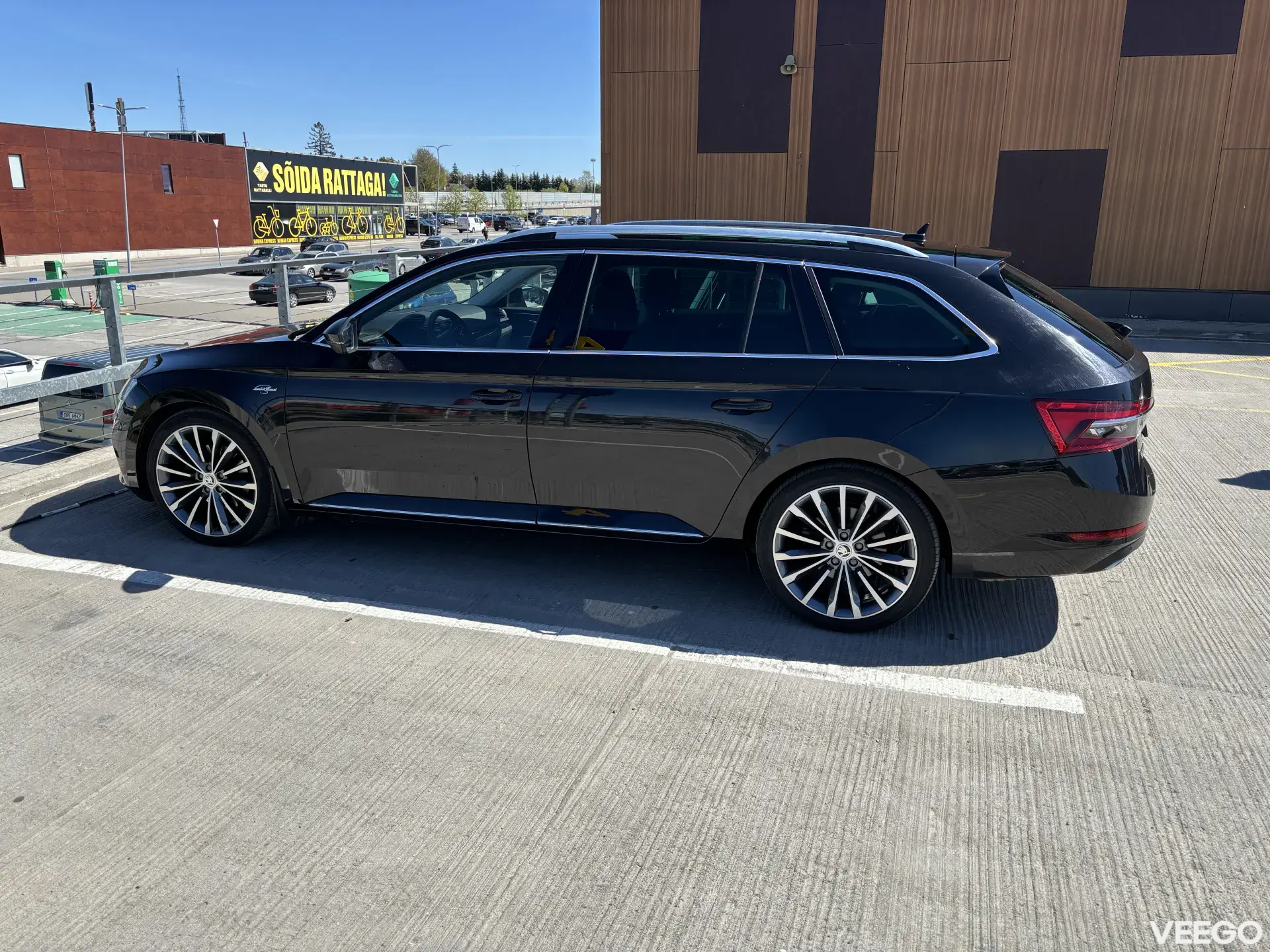 Skoda Superb 2.0 140kW