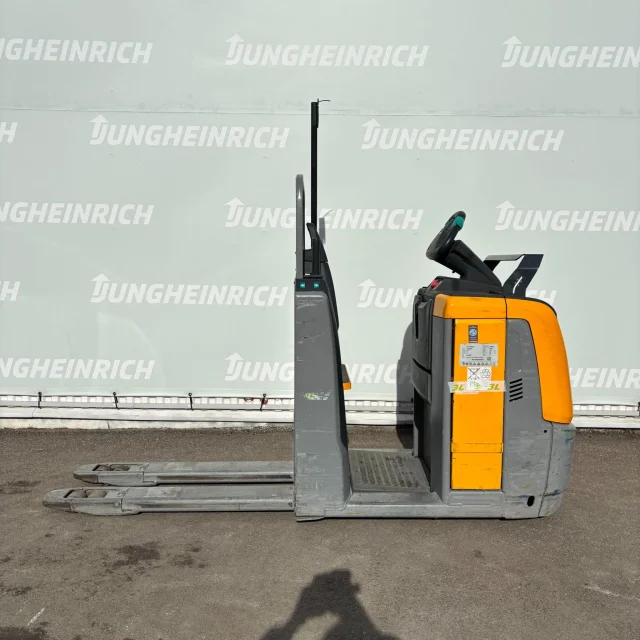 Image of Jungheinrich ECE 220 1150mm 3kW