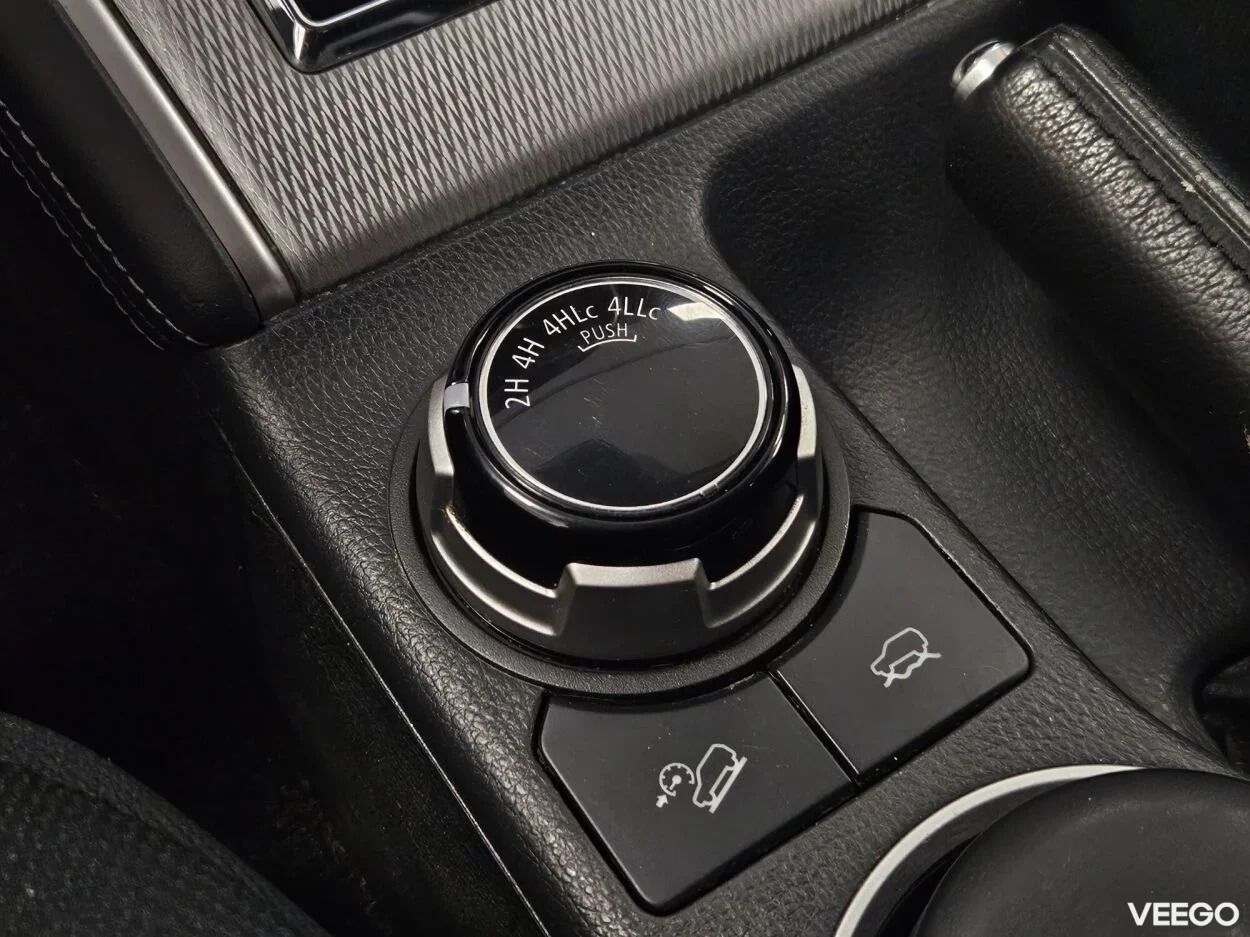 Mitsubishi L200 110kW