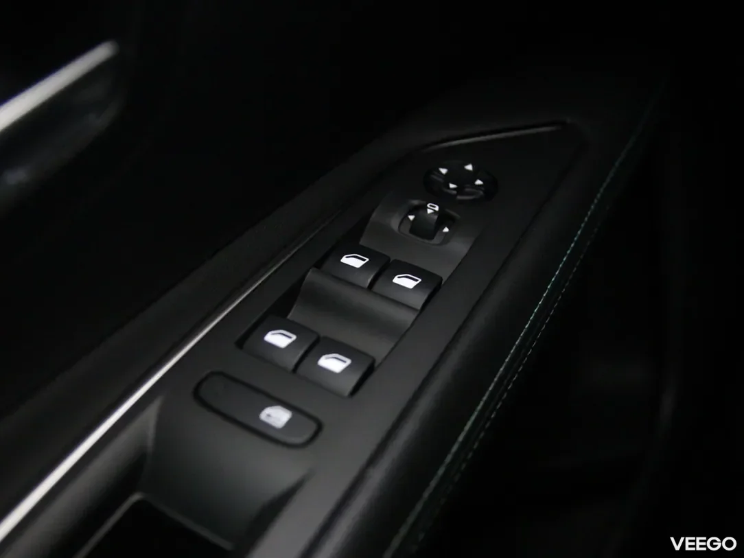 Peugeot 3008 1.2 96kW