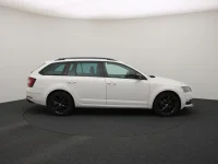 Skoda Octavia 1.5 110kW thumbnail