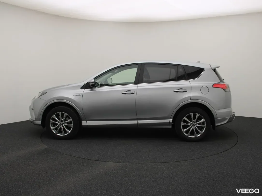 Toyota rav-4 2.5 114kW