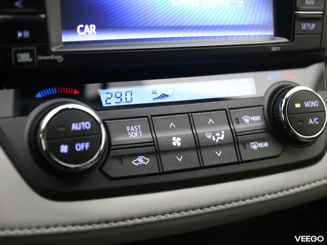 Toyota rav-4 2.5 114kW