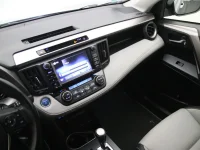 Toyota rav-4 2.5 114kW thumbnail
