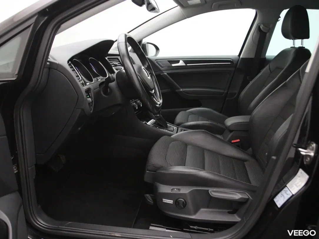 Volkswagen Golf 1.4 90kW