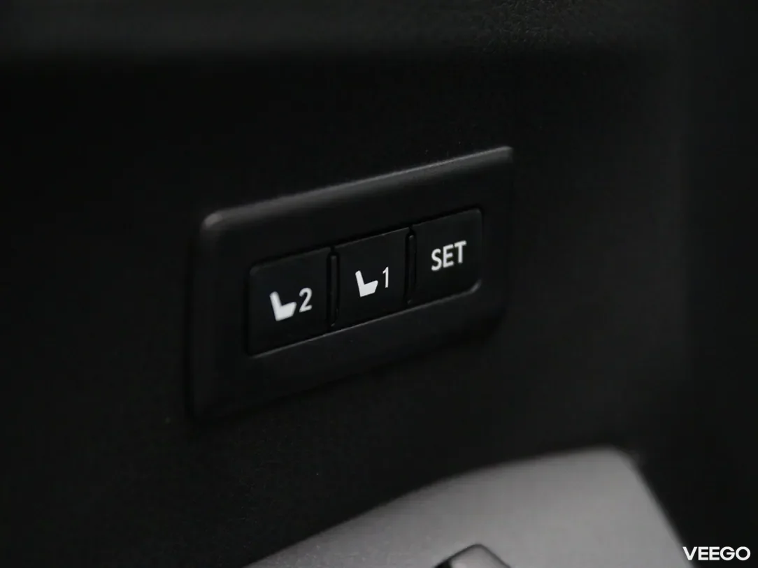 Toyota rav-4 2.5 114kW