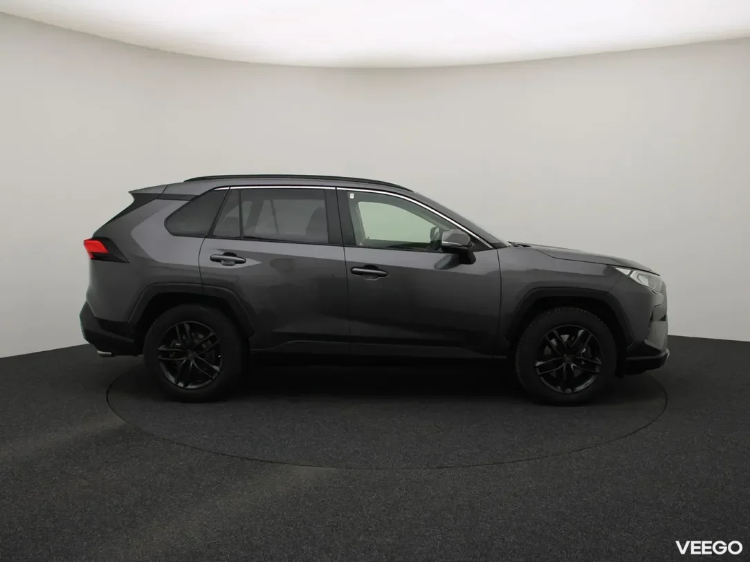 Toyota rav-4 2 129kW