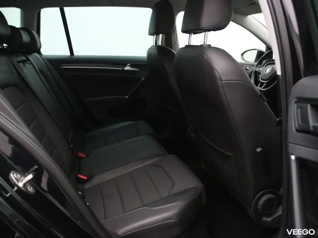 Volkswagen Golf 1.4 90kW