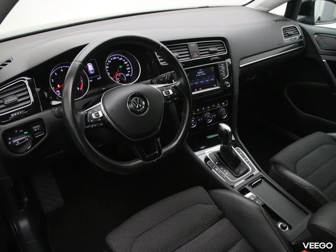 Volkswagen Golf 1.4 90kW