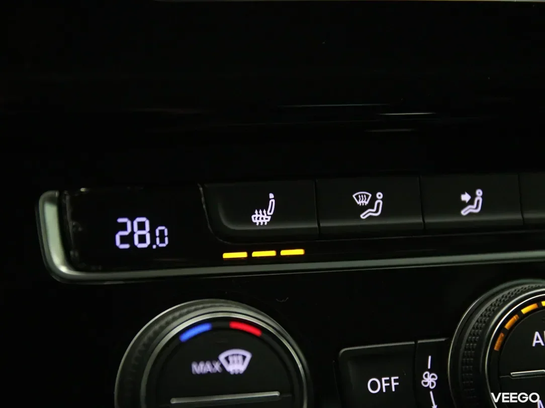 Volkswagen Golf 1.4 90kW