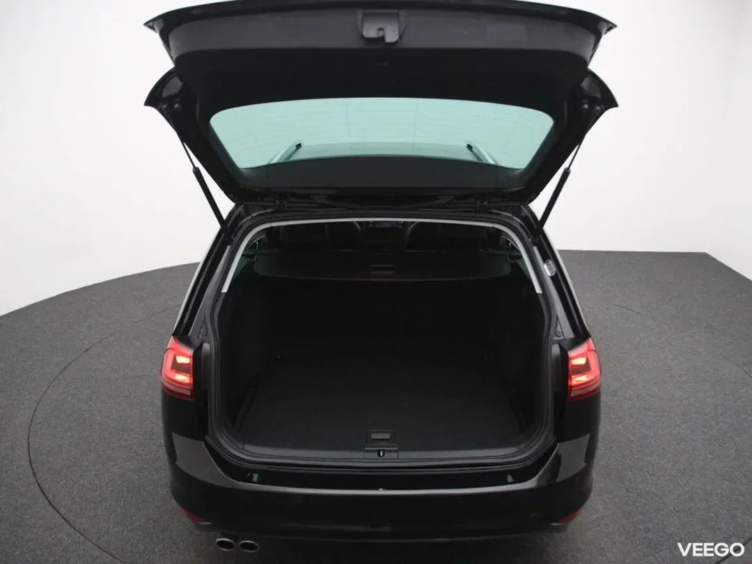 Volkswagen Golf 1.4 90kW