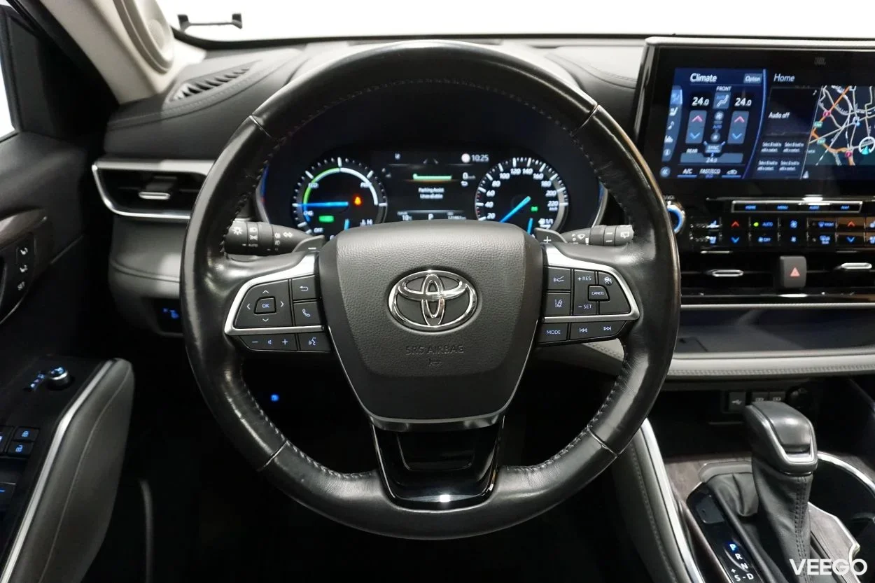 Toyota Highlander Premium 2.5 140kW