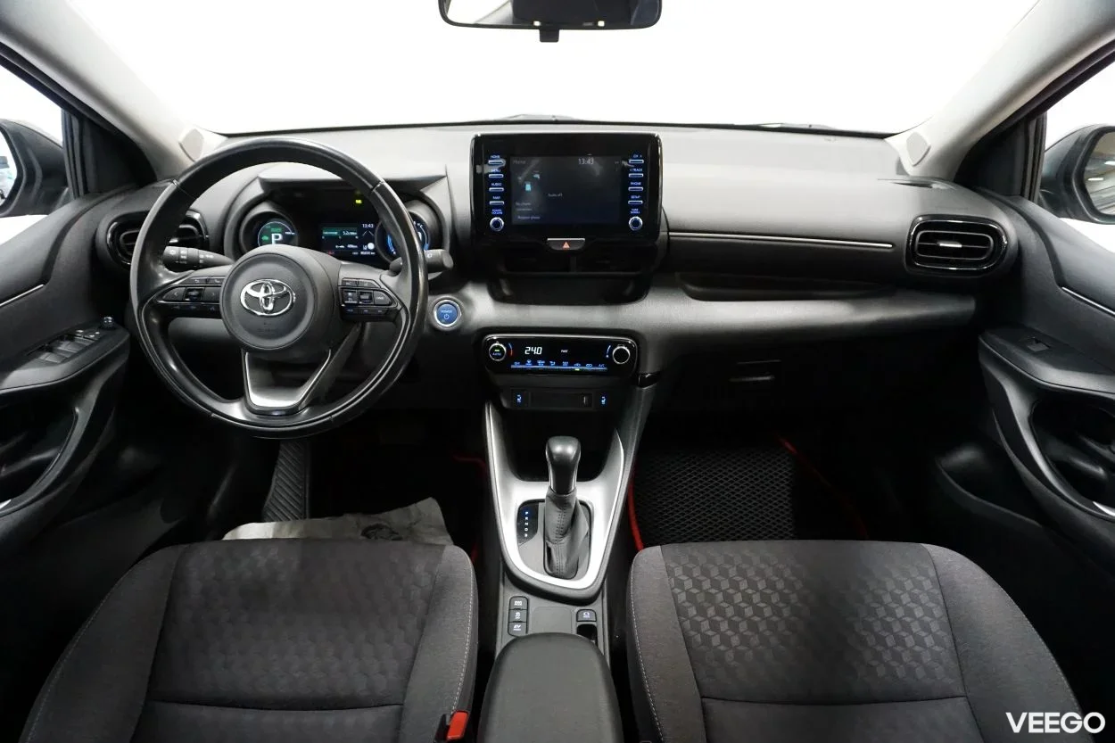 Toyota Yaris Active Plus Dynamic Pakett 1.5 68kW