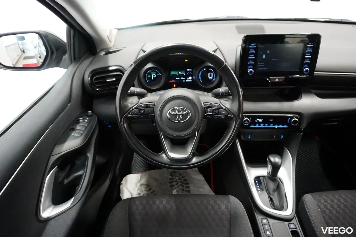 Toyota Yaris Active Plus Dynamic Pakett 1.5 68kW