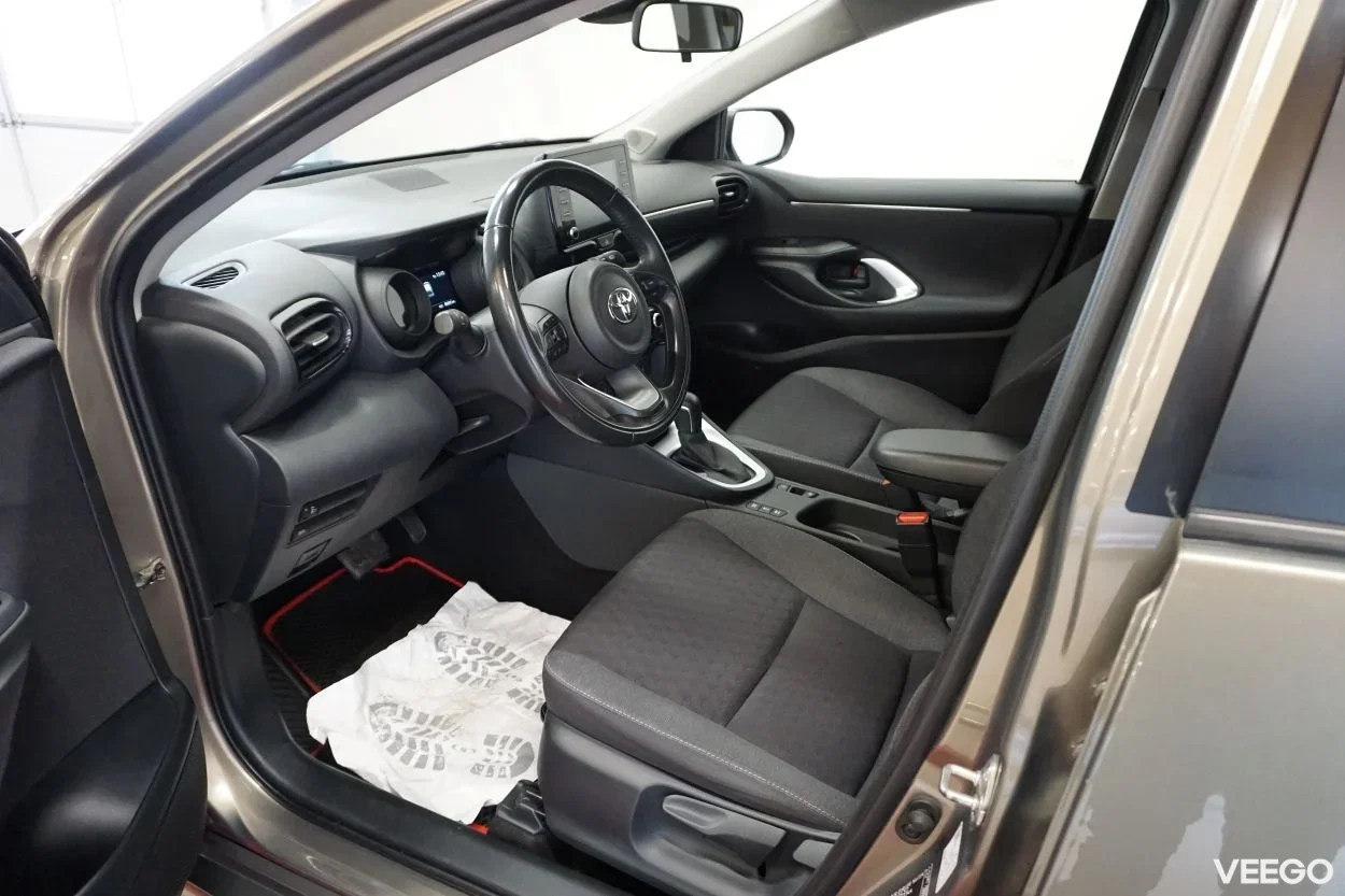 Toyota Yaris Active Plus Dynamic Pakett 1.5 68kW