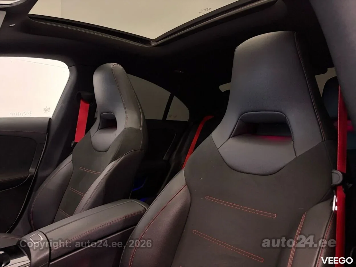 Mercedes-Benz CLA200 AMG 1.3 120kW