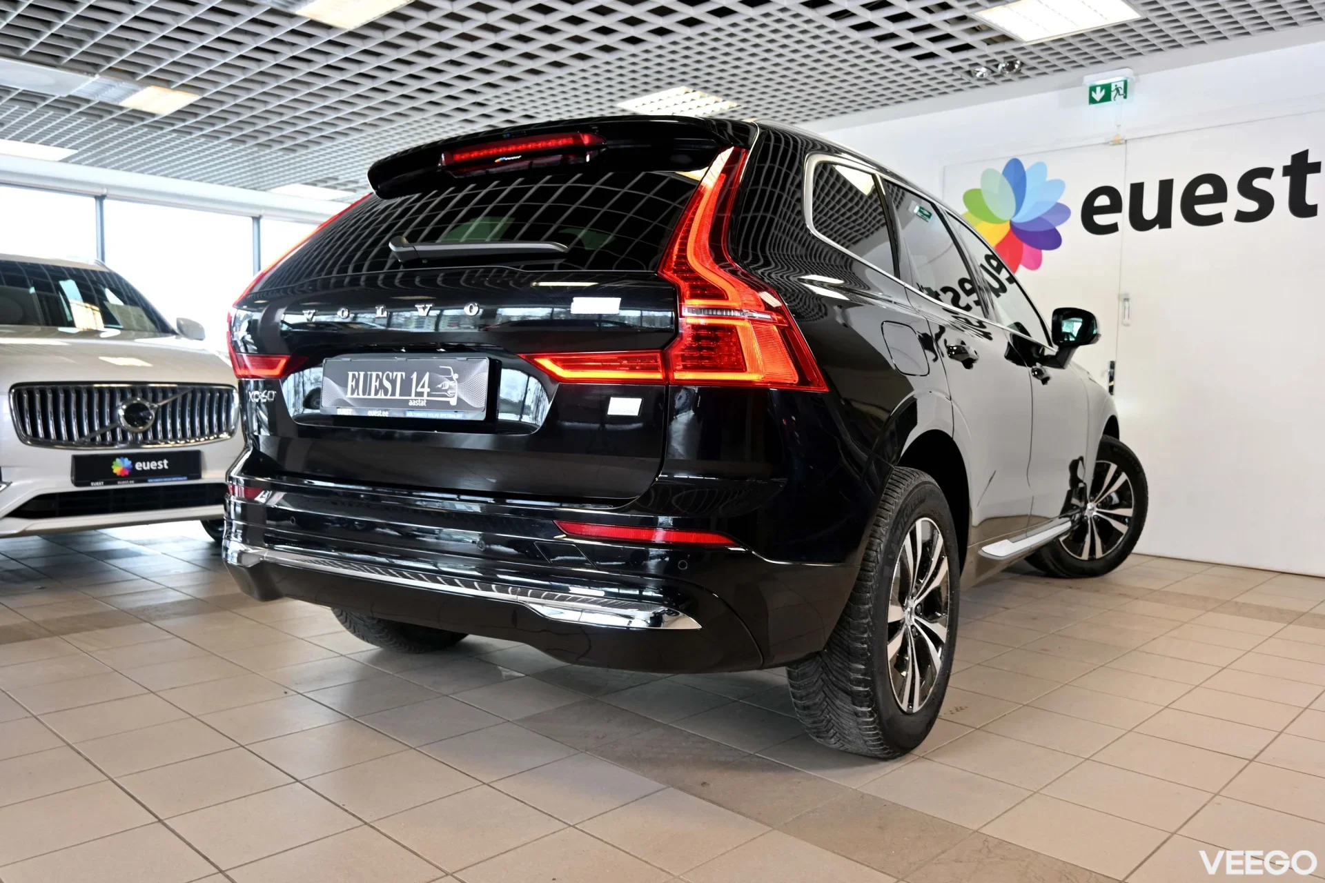 Volvo XC60 AWD BRIGHT PLUS INTELLI SAFE MY24 2 293kW