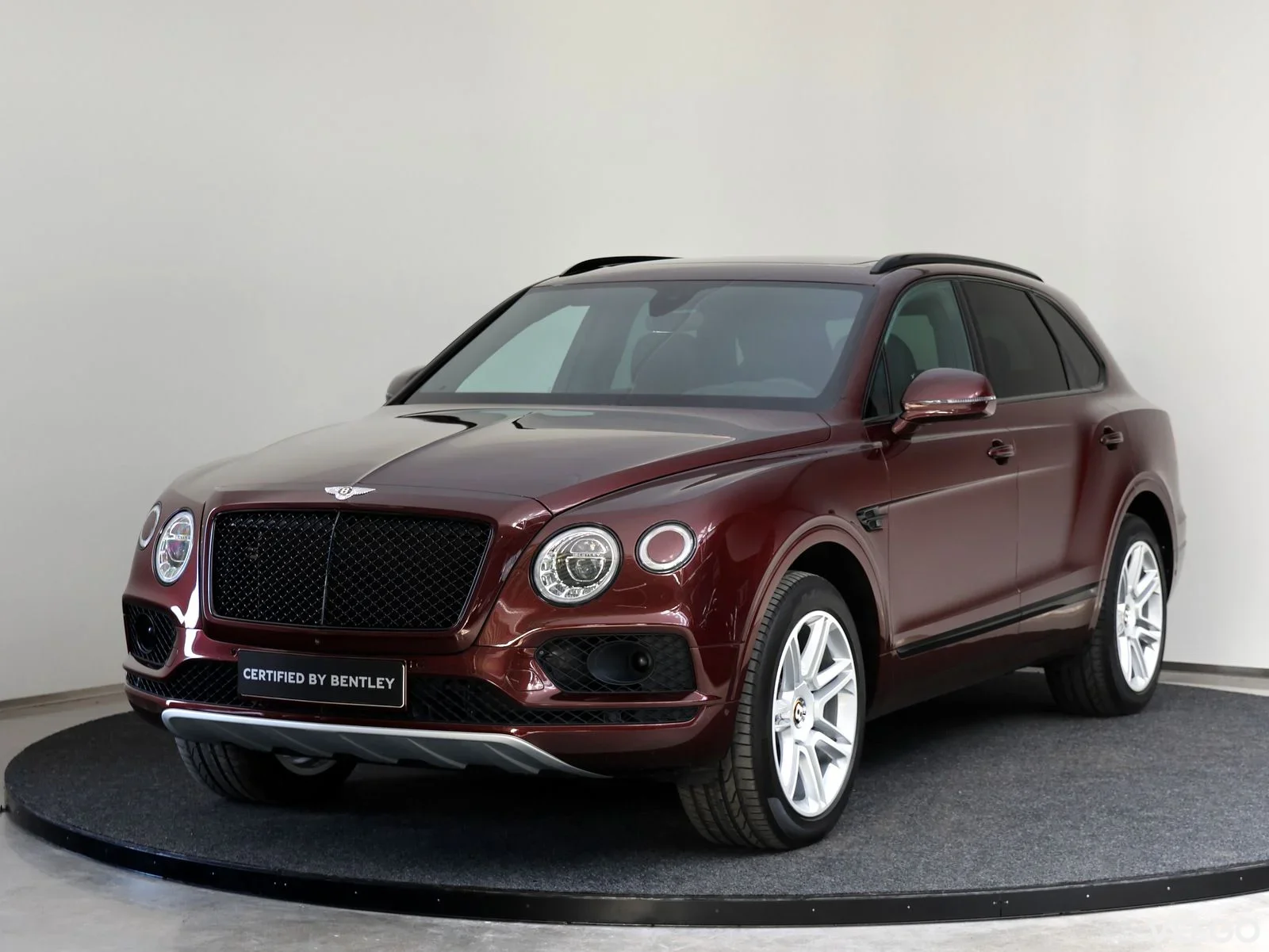 Bentley Bentayga V8 - 404kW