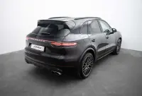 Porsche Cayenne Turbo 4.0 404kW thumbnail