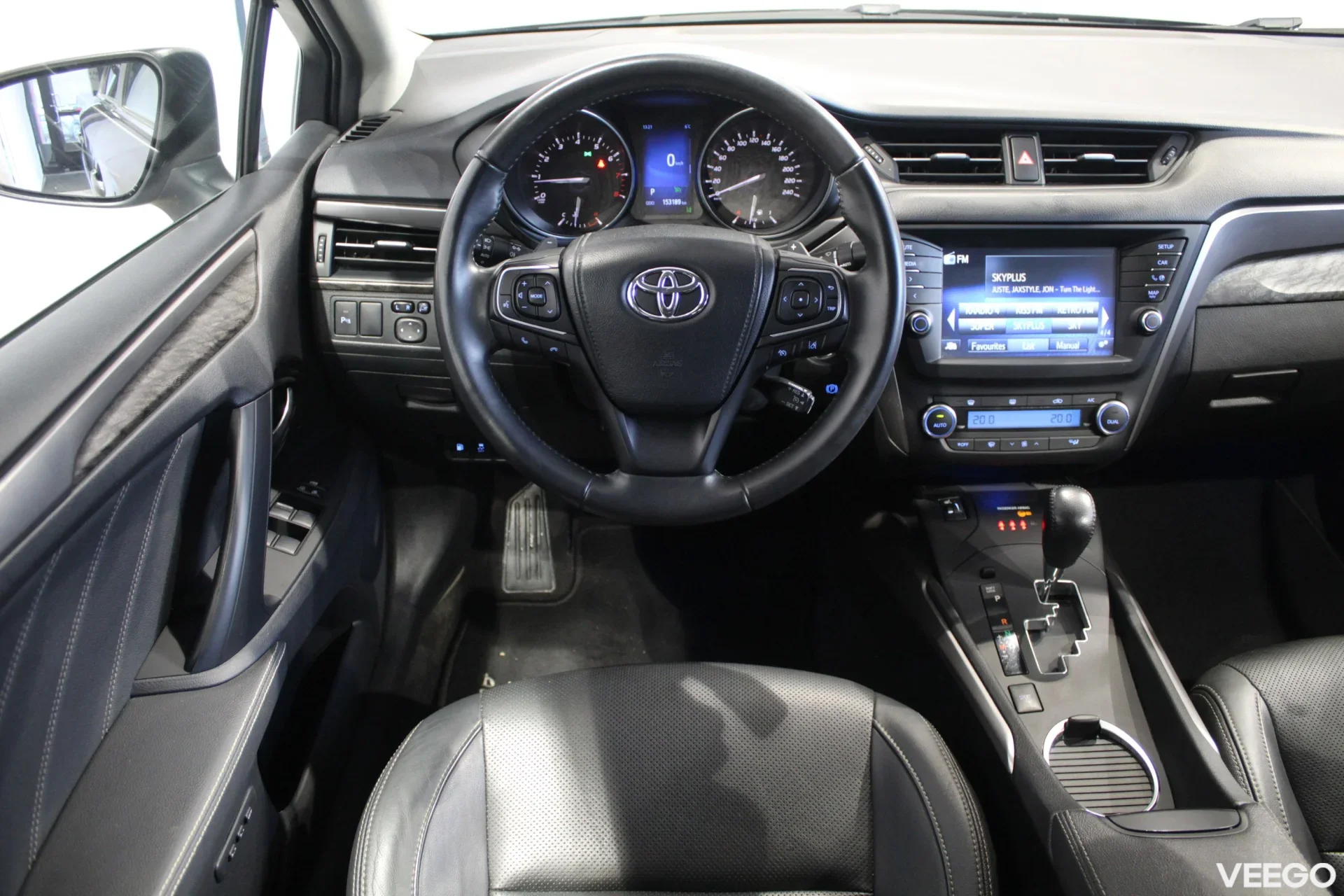 Toyota Avensis Premium 2 112kW