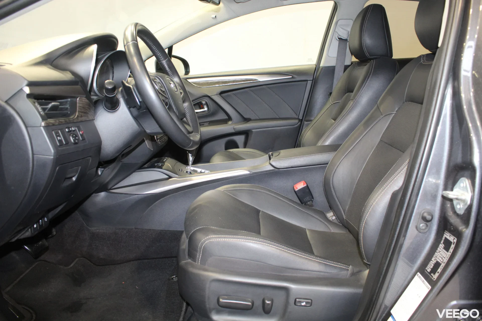 Toyota Avensis Premium 2 112kW