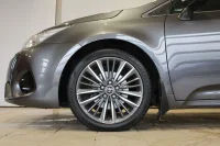 Toyota Avensis Premium 2 112kW thumbnail