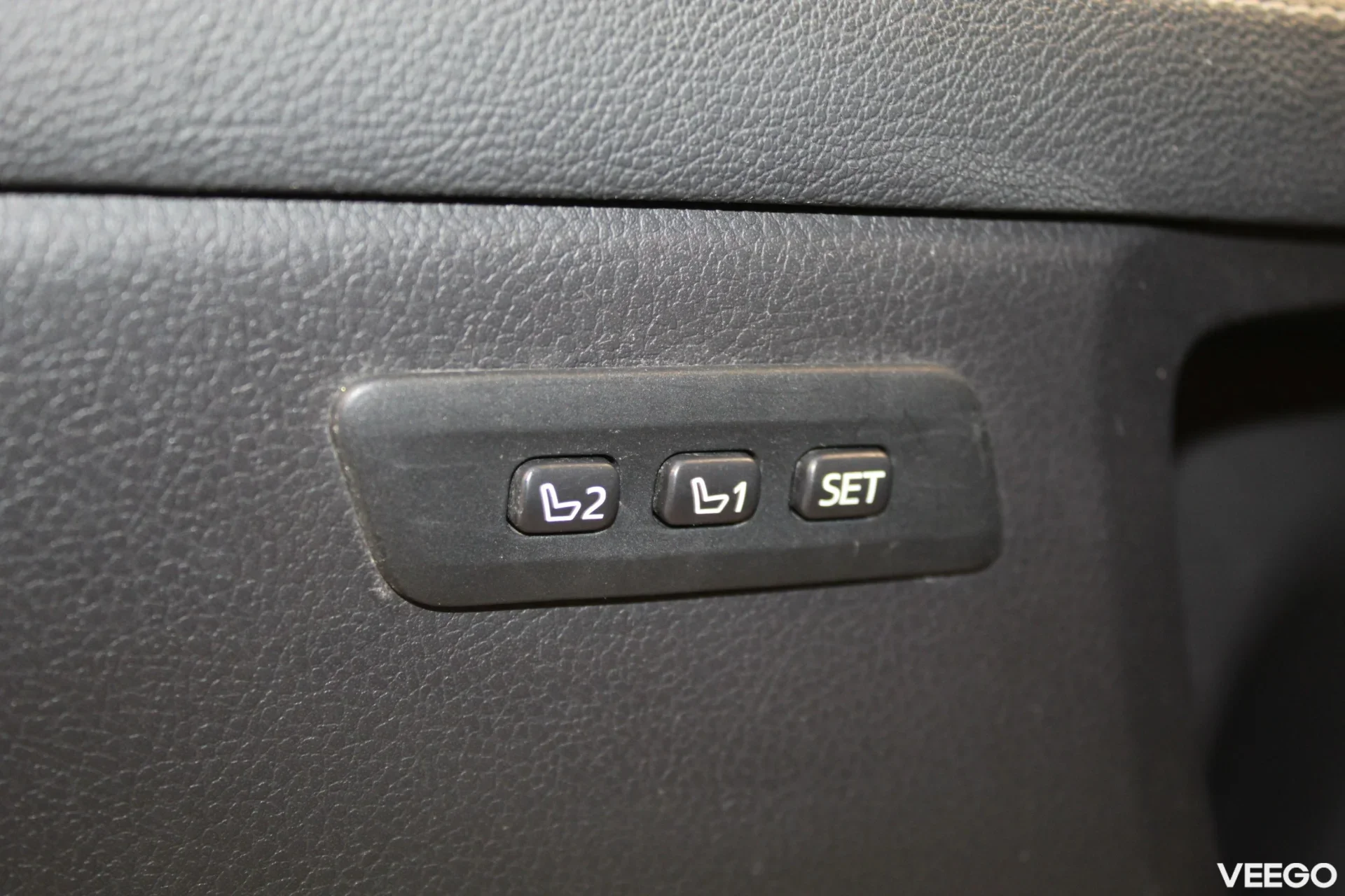 Toyota Avensis Premium 2 112kW