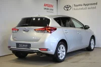 Toyota Auris Active 1.6 97kW thumbnail