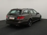 Mercedes-Benz E350 3 190kW thumbnail