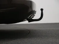 Mercedes-Benz E350 3 190kW thumbnail