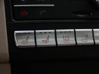 Mercedes-Benz E350 3 190kW thumbnail